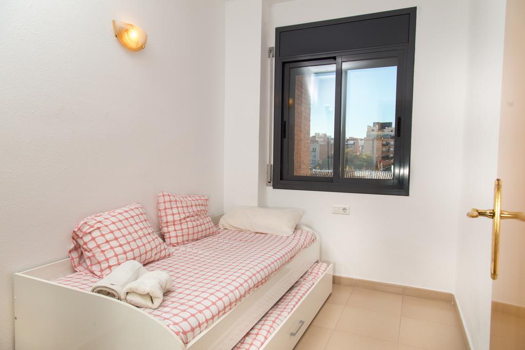 New & Sunny Apartment Barcelona Eksteriør bilde